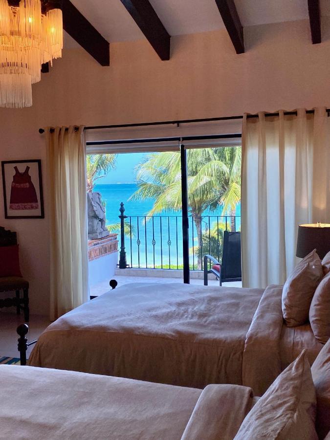 Villa Albatros Oceanfront Luxury Hotelzone Cancún Exteriör bild